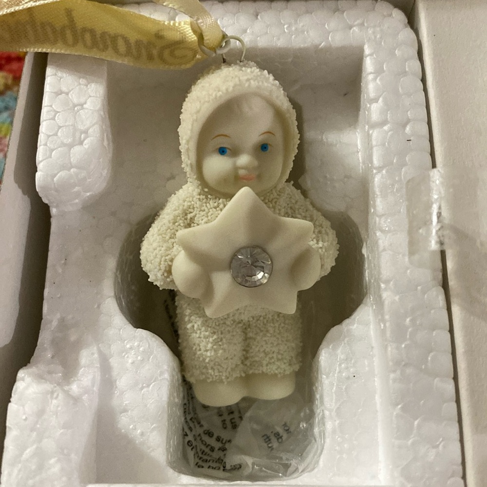 NIB NWT NEW 🌟Snowbabies 🌟Starshine w/ Swarovski Star Bisque Ornament Christmas
